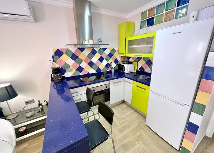 Square Central Flat